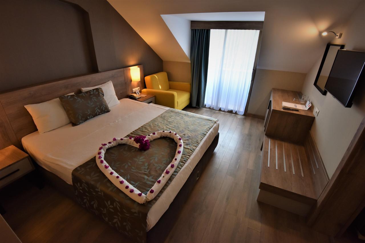 Lucida Beach Hotel Camyuva 외부 사진